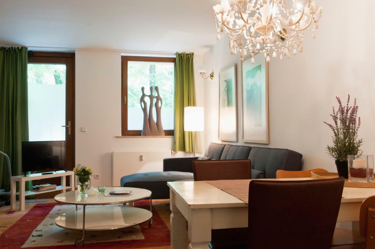 Beautiful Park Apartment For 4 Guests Berlin Exterior photo
